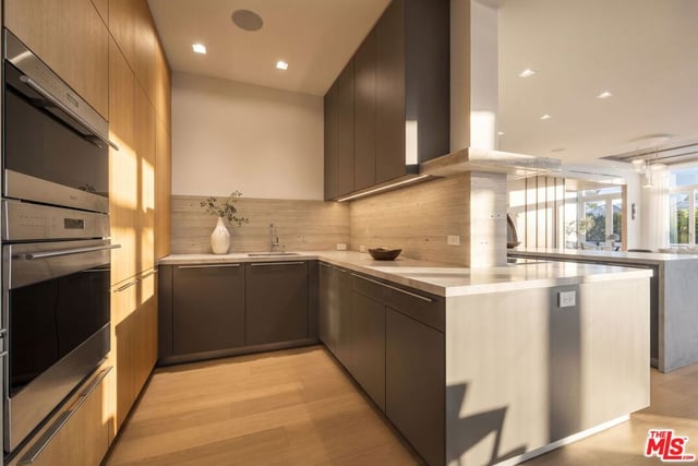 17351 W Sunset Boulevard 3C, Pacific Palisades, CA 90272 — photo 10 of 35