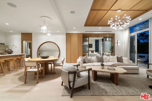 17351 W Sunset Boulevard 3C, Pacific Palisades, CA 90272 — photo 12 of 35