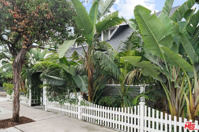 2704 3rd Street, Santa Monica, CA 90405 — photo 28 of 29
