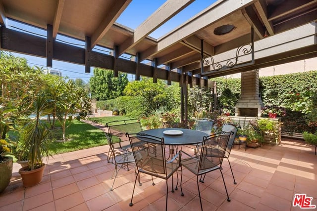10461 Wilkins Avenue, Los Angeles, CA 90024 — photo 24 of 31