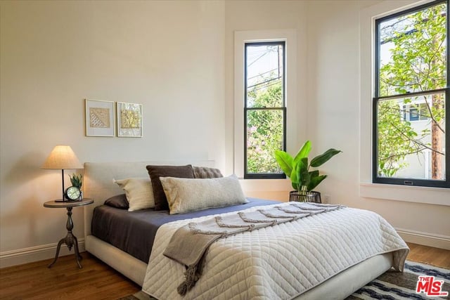 1334 Calumet Avenue, Los Angeles, CA 90026 — photo 7 of 51