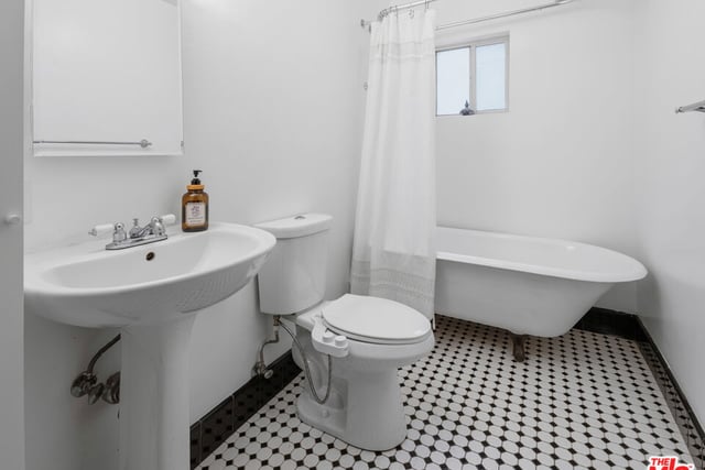 387 Museum Drive, Los Angeles, CA 90065 — photo 17 of 38