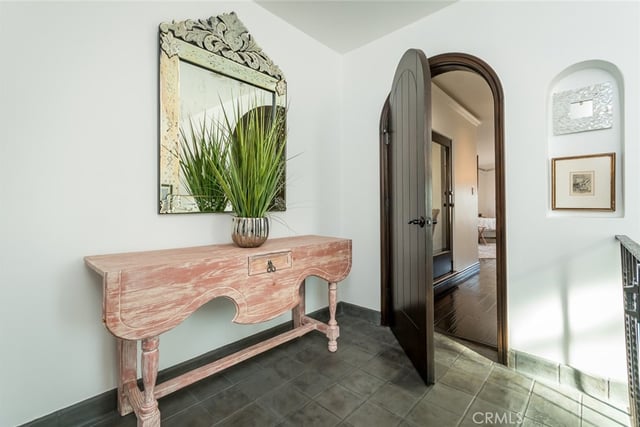 330 Kempton Road, Glendale, CA 91202 — photo 40 of 75
