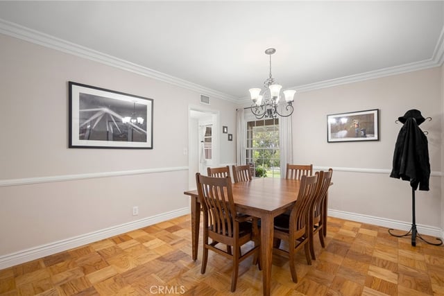 3948 Markridge Road, Glendale, CA 91214 — photo 9 of 25