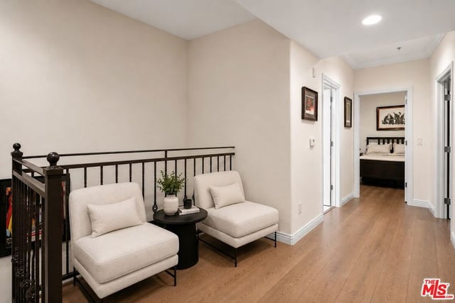 1050 N Edinburgh Avenue 103, West Hollywood, CA 90046 — photo 11 of 26