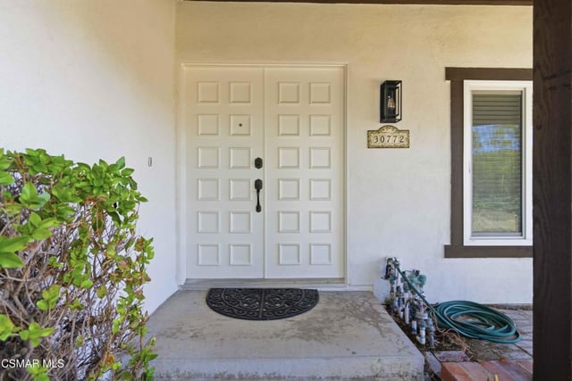 30772 Mainmast Drive, Agoura Hills, CA 91301 — photo 2 of 37