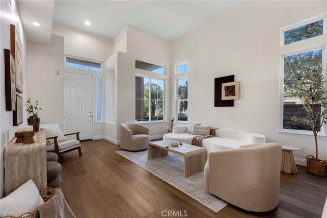 2872 Limestone Drive, Thousand Oaks, CA 91362 — photo 3 of 28