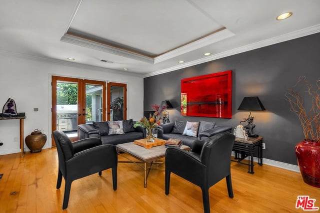 6020 S Halm Avenue, Los Angeles, CA 90056 — photo 13 of 55