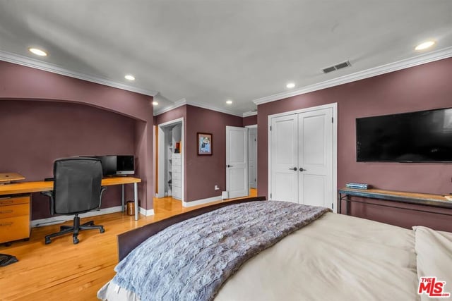 6020 S Halm Avenue, Los Angeles, CA 90056 — photo 26 of 55