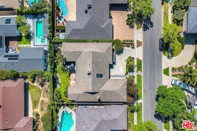 6020 S Halm Avenue, Los Angeles, CA 90056 — photo 42 of 55
