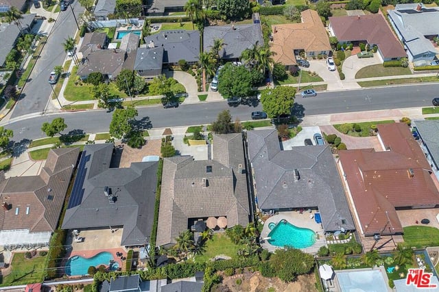6020 S Halm Avenue, Los Angeles, CA 90056 — photo 44 of 55