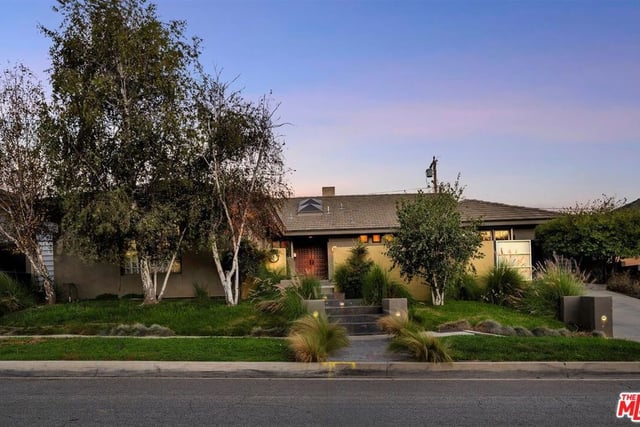 6020 S Halm Avenue, Los Angeles, CA 90056 — photo 47 of 55