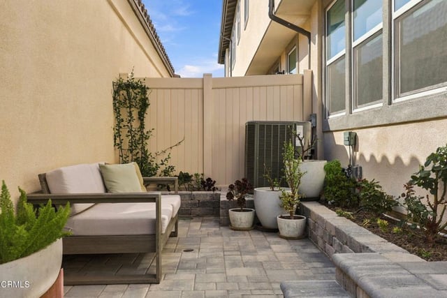 253 Capistrano Drive, Ventura, CA 93004 — photo 22 of 47