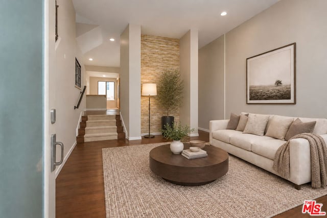 5412 W 149th Place 4, Hawthorne, CA 90250 — photo 3 of 17