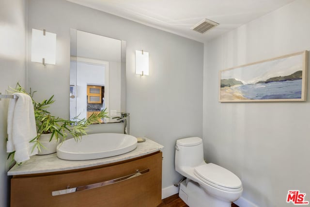 1214 14th Street 203, Santa Monica, CA 90404 — photo 11 of 25
