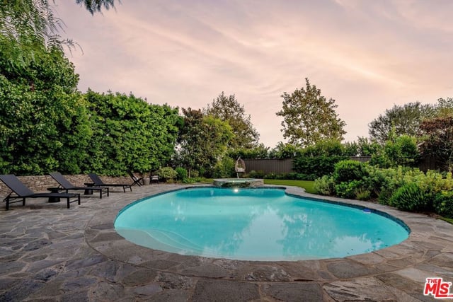 1014 El Medio Avenue, Los Angeles, CA 90272 — photo 37 of 48