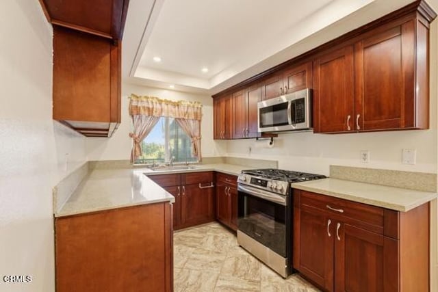 408 Burchett Street 11, Glendale, CA 91203 — photo 11 of 25