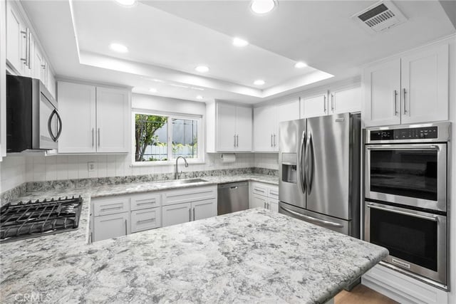 11380 Reseda, Los Angeles, CA 91326 — photo 13 of 38