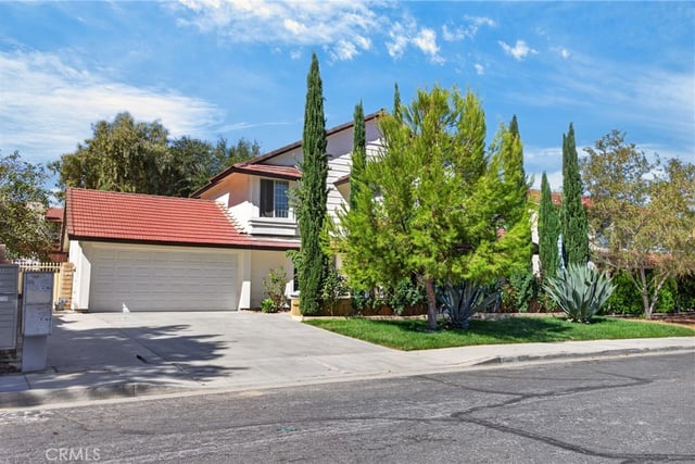 37723 Sandra Lane, Palmdale, CA 93550 — photo 3 of 35