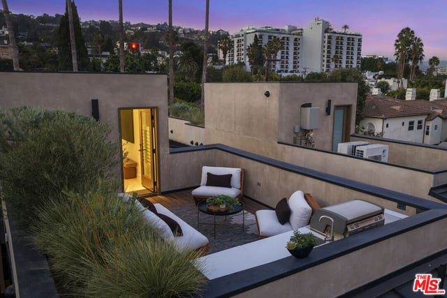 923 N Hilldale Avenue, West Hollywood, CA 90069 — photo 42 of 51