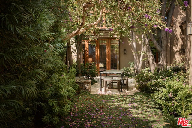 414 Lomond Avenue, Los Angeles, CA 90024 — photo 28 of 37