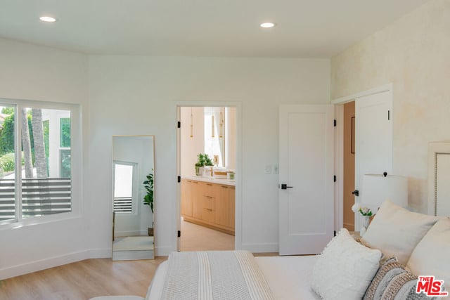 4211 Nogales Drive, Los Angeles, CA 91356 — photo 15 of 40