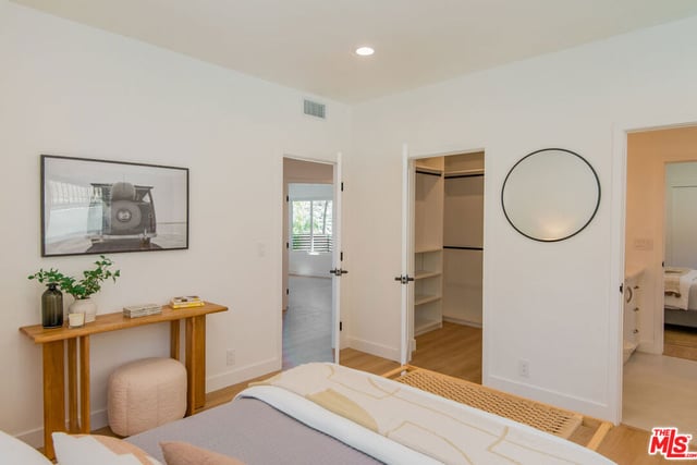 4211 Nogales Drive, Los Angeles, CA 91356 — photo 22 of 40