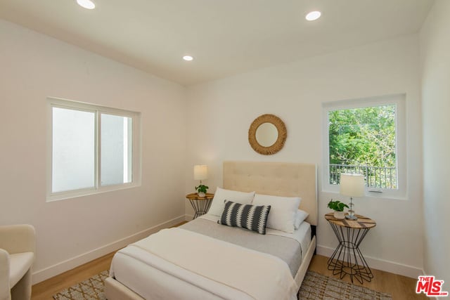 4211 Nogales Drive, Los Angeles, CA 91356 — photo 28 of 40