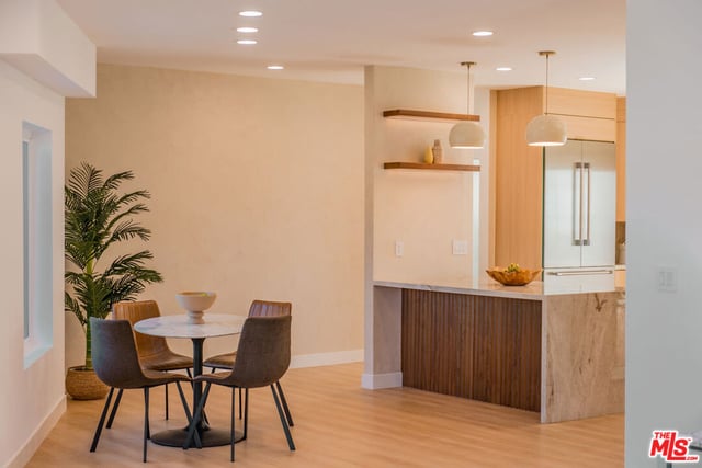 4211 Nogales Drive, Los Angeles, CA 91356 — photo 8 of 40