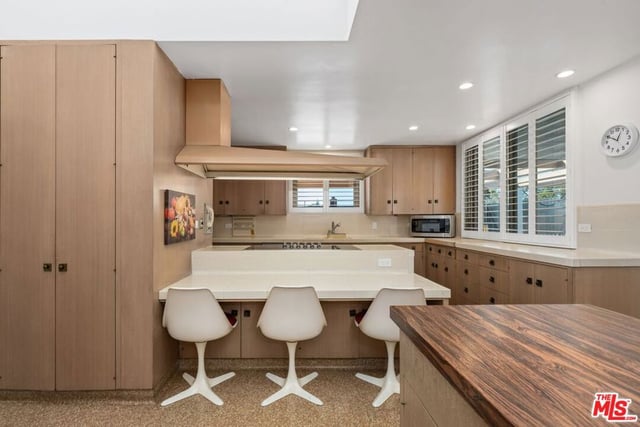 5435 W 64th Street, Los Angeles, CA 90056 — photo 19 of 38