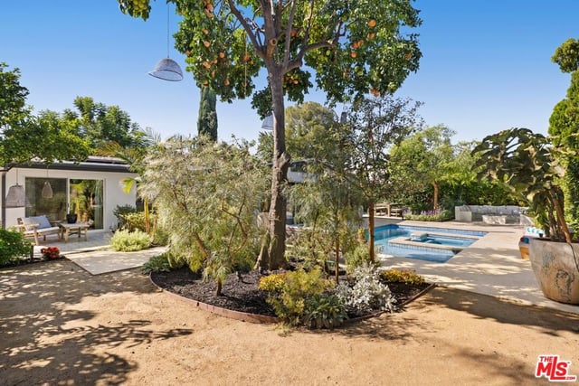 7442 Capps Avenue, Los Angeles, CA 91335 — photo 45 of 54