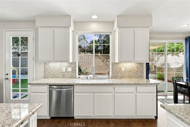 23301 Anacapa, Valencia, CA 91354 — photo 17 of 52