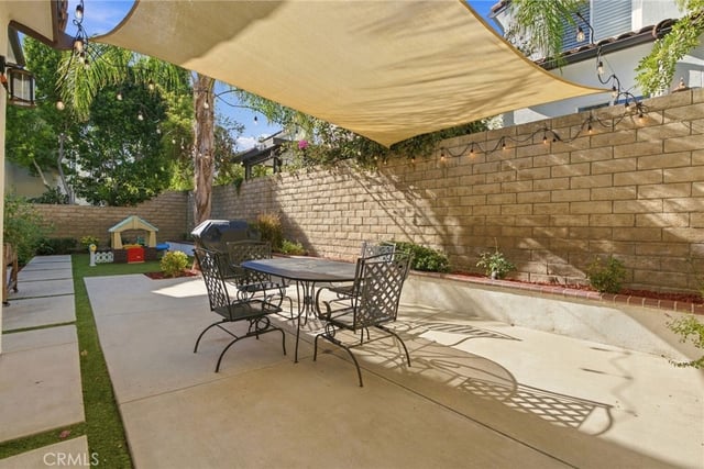 23301 Anacapa, Valencia, CA 91354 — photo 38 of 52
