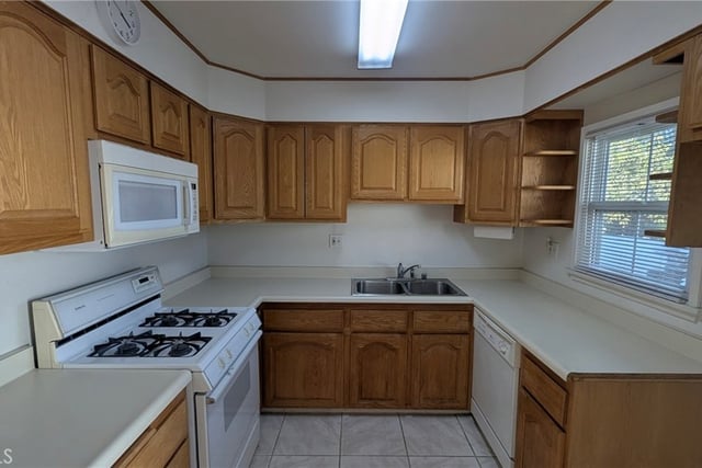 2151 Middlebrook, Torrance, CA 90501 — photo 10 of 25