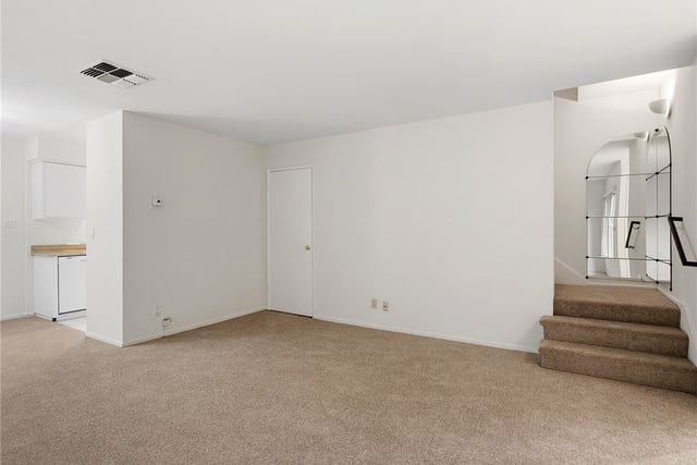 11138 Aqua Vista Street 18, Studio City, CA 91602 — photo 12 of 41