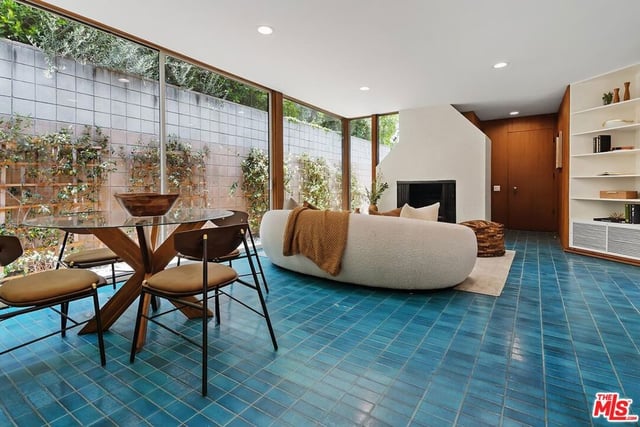 515 N Roxbury Drive, Beverly Hills, CA 90210 — photo 13 of 24
