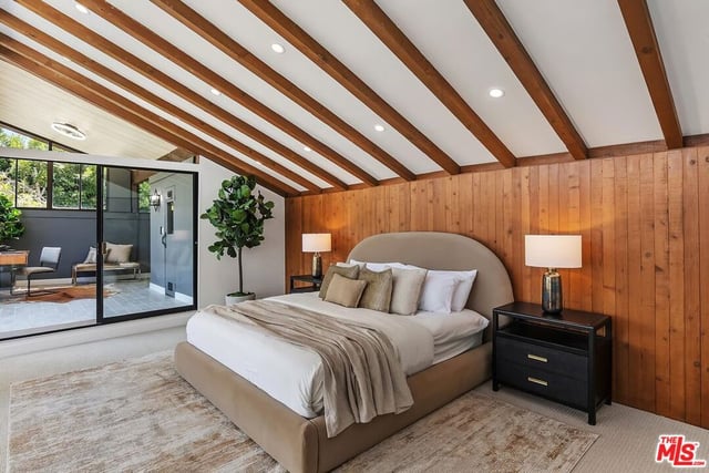 515 N Roxbury Drive, Beverly Hills, CA 90210 — photo 15 of 24