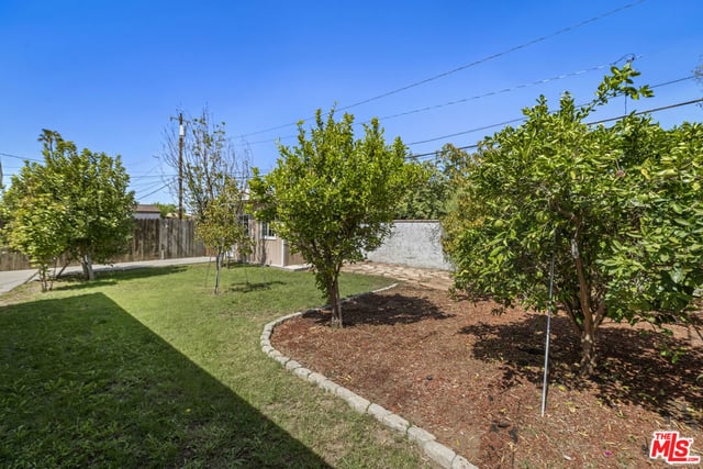19345 Archwood Street, Los Angeles, CA 91335 — photo 25 of 29