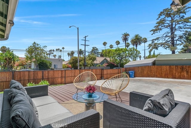 103 N Harvard, Los Angeles, CA 90004 — photo 46 of 69