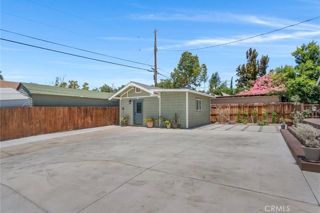 103 N Harvard, Los Angeles, CA 90004 — photo 49 of 69