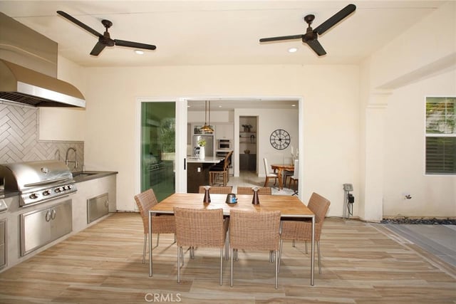 20523 Stella Place, Saugus, CA 91350 — photo 26 of 40