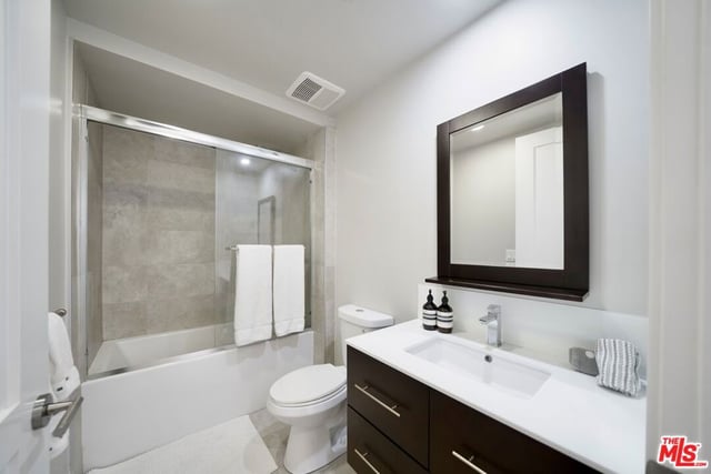 118 S Kenwood Street 105, Glendale, CA 91205 — photo 19 of 24