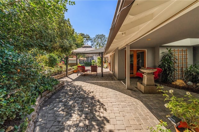 20620 E Covina Hills Road, Covina, CA 91724 — photo 41 of 68