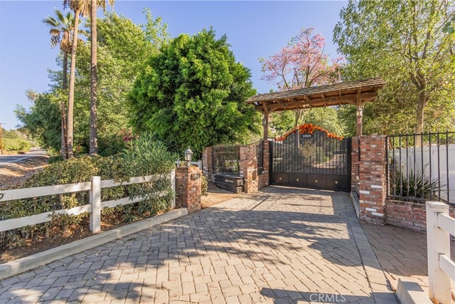 20620 E Covina Hills Road, Covina, CA 91724 — photo 47 of 68