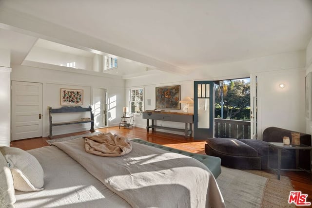 405 Palisades Avenue, Santa Monica, CA 90402 — photo 19 of 44