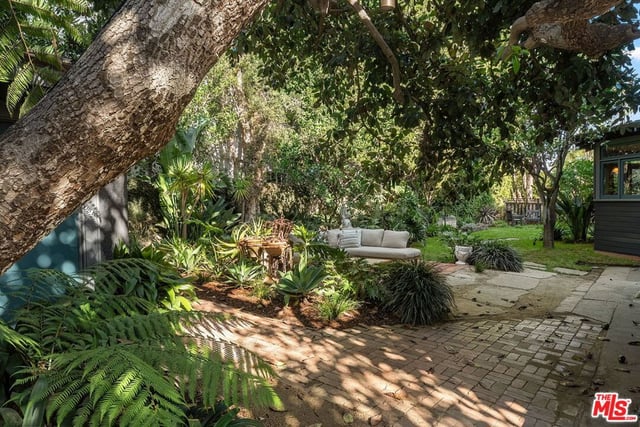 405 Palisades Avenue, Santa Monica, CA 90402 — photo 34 of 44