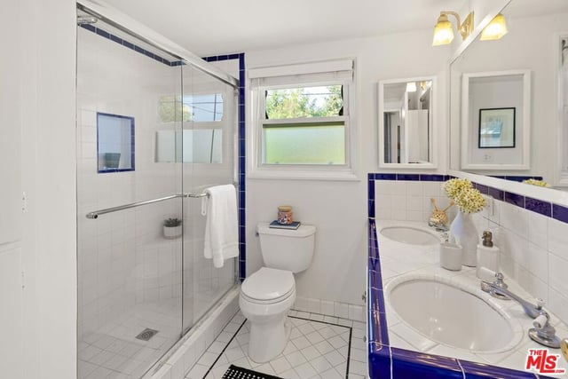 6531 W 77th Street, Los Angeles, CA 90045 — photo 27 of 35