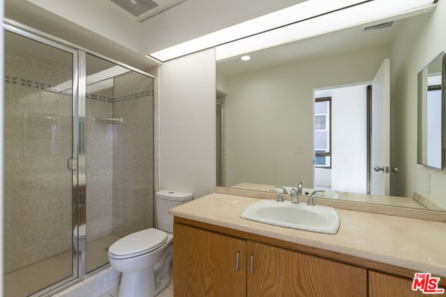 10430 Wilshire Boulevard 606, Los Angeles, CA 90024 — photo 28 of 43