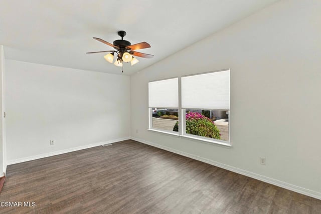 195 Tierra Rejada Road 127, Simi Valley, CA 93065 — photo 16 of 43