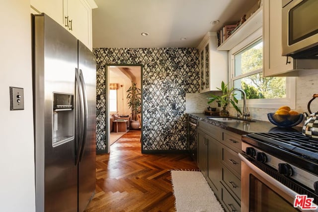 2380 Lake View Avenue, Los Angeles, CA 90039 — photo 13 of 41